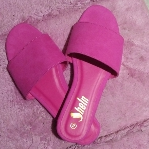 Sandals - Picture 4 of 4